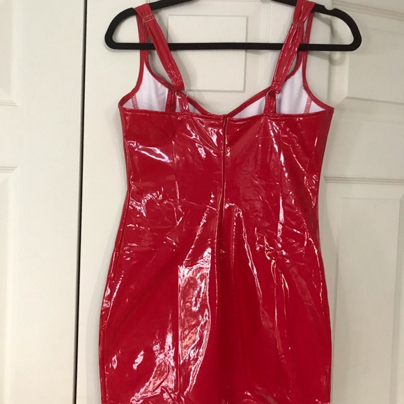 Red pleather body con dress - Picture 4 of 5